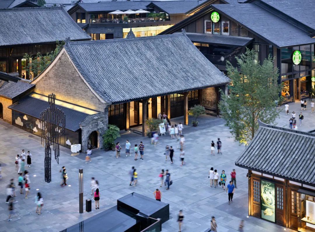 城市话题｜Z世代热衷的“非标商业”现象是什么？是商业突围，还是营销噱头？