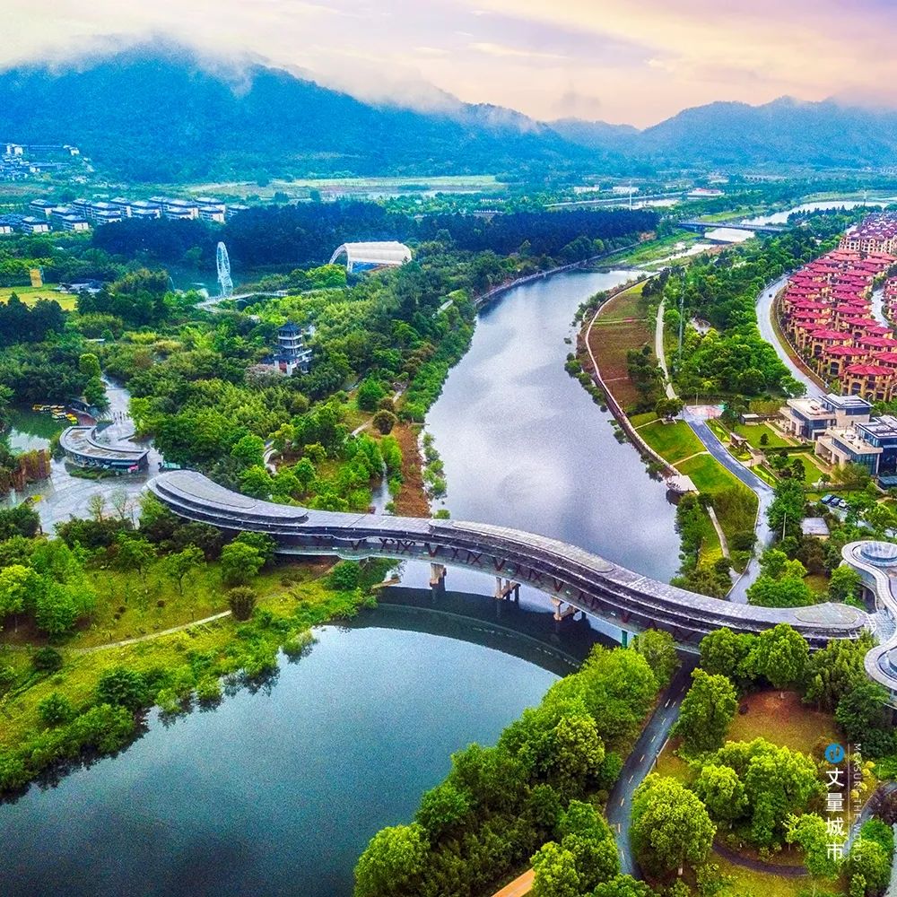 未来十年，还有什么能拿来做旅游？