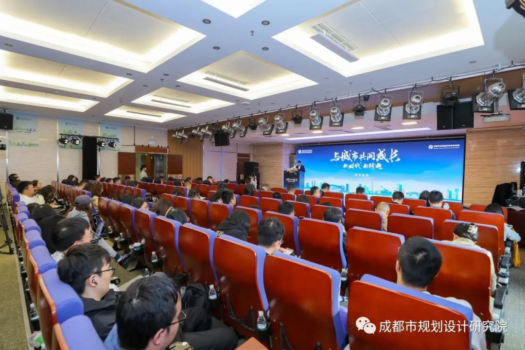 我院“与城市共同成长:新时代、新跨越”学术活动周——“跨界碰撞”学术交流活动圆满举办 我院“与城市共同成长:新时代、新跨越”学术活动周——“跨界碰撞”学术交流活动圆满举办