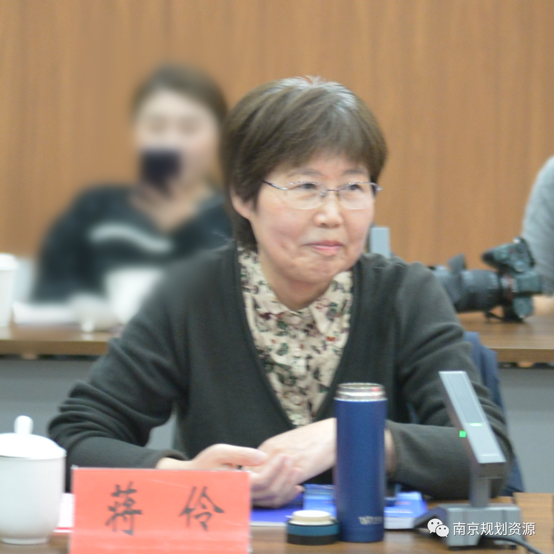 南京市城乡规划委员会技术审查委员会专家委员和公众代表委员实地调研暨座谈会在市规划资源局举办