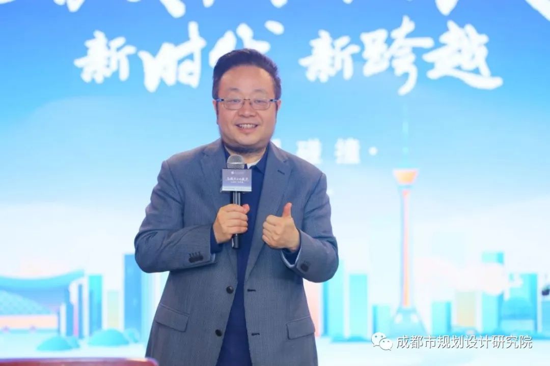 我院“与城市共同成长:新时代、新跨越”学术活动周——“跨界碰撞”学术交流活动圆满举办 我院“与城市共同成长:新时代、新跨越”学术活动周——“跨界碰撞”学术交流活动圆满举办