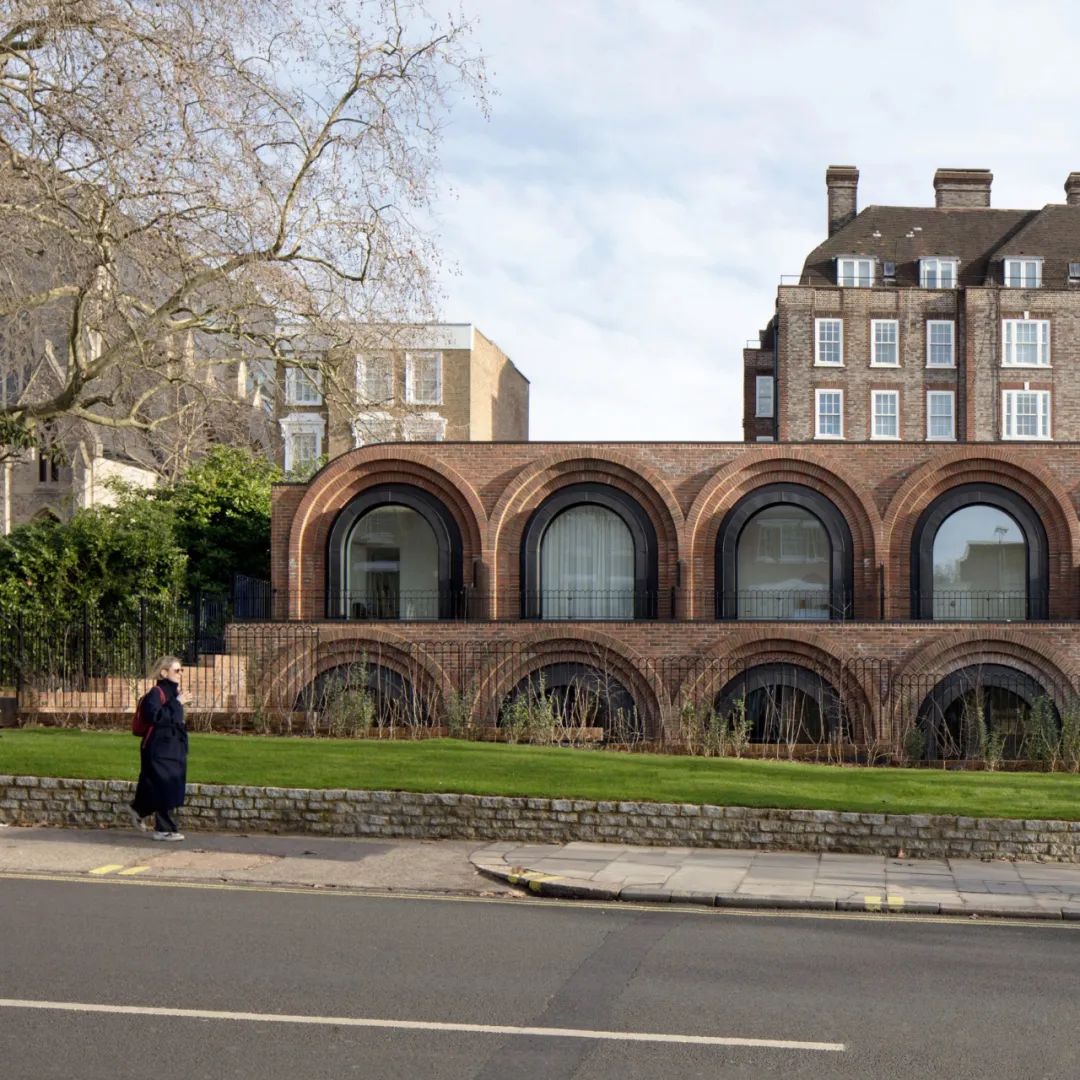 建筑必须德才兼备吗？Heatherwick挑选的十大“人性化”建筑
