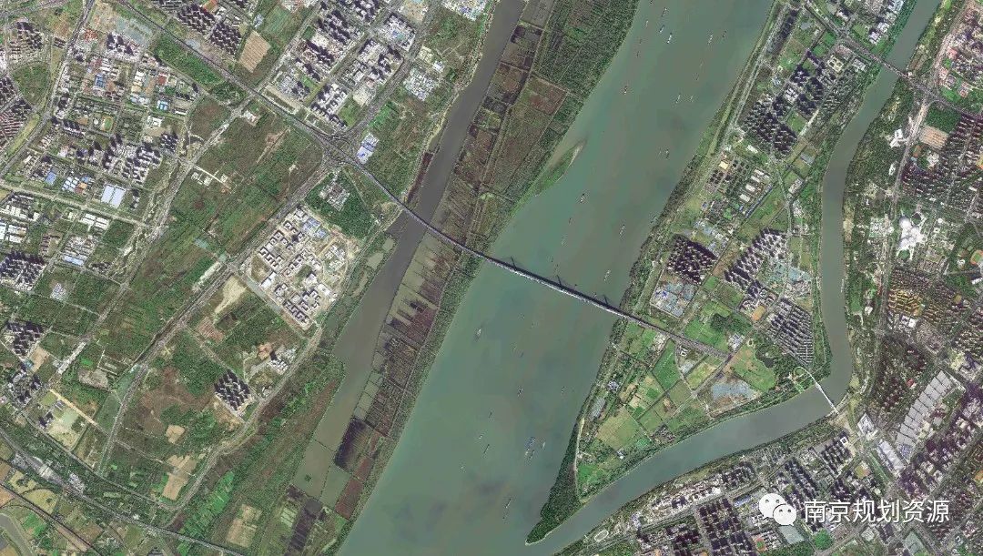 时空穿梭机｜从一桥飞架南北到跑出新时代“加速度”