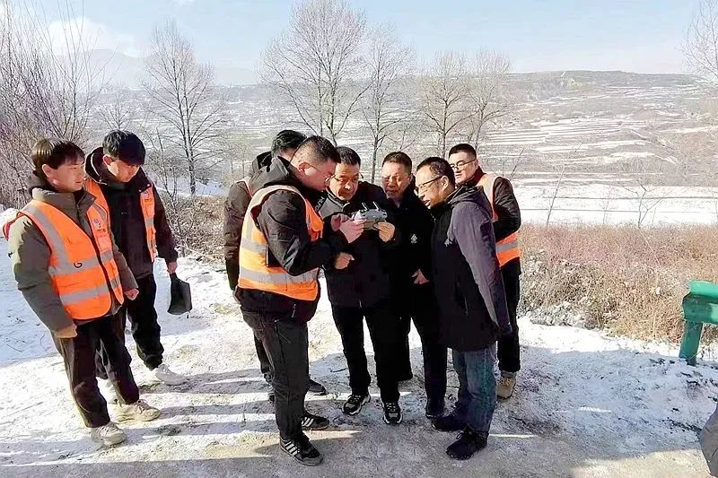 地勘单位全力支撑震后地质灾害排查
