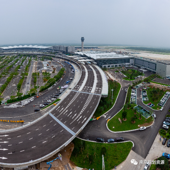 时空穿梭机｜从一桥飞架南北到跑出新时代“加速度”