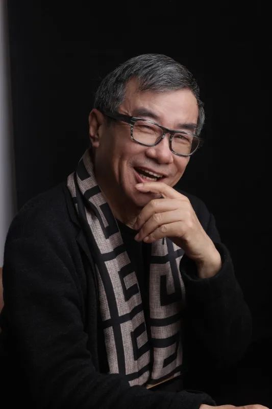 周国平哲学入门新作，2000年西方哲学史，学会关照自己的灵魂