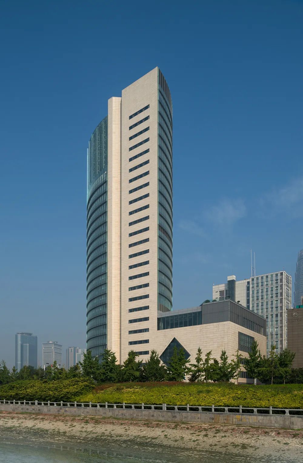 贝聿铭次子贝建中先生逝世 | 盘点那些永恒的“贝式建筑遗产” 贝聿铭次子贝建中先生逝世 | 盘点那些永恒的“贝式建筑遗产”