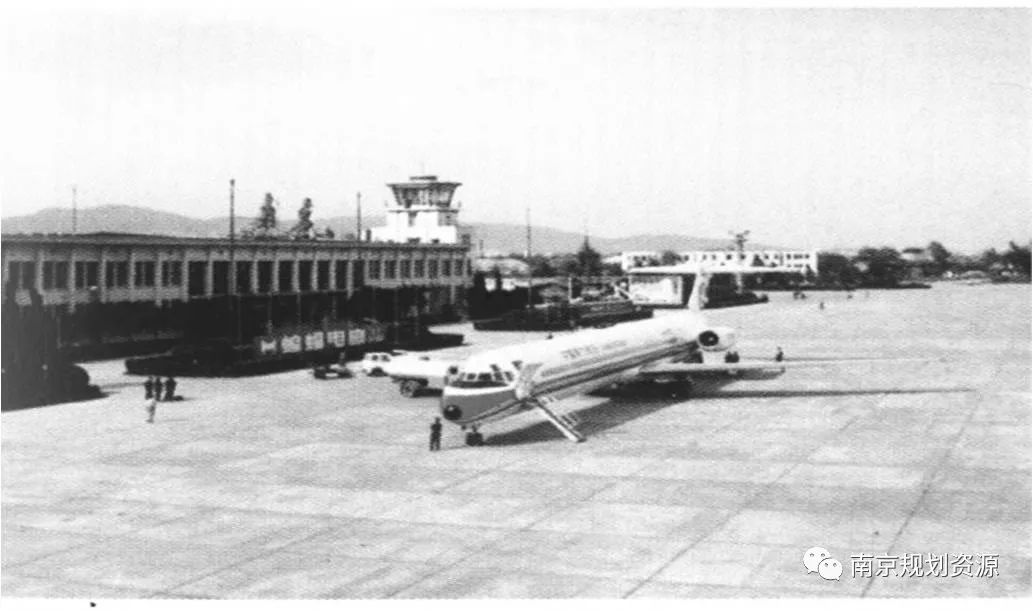 时空穿梭机|从一桥飞架南北到跑出新时代“加速度” 时空穿梭机|从一桥飞架南北到跑出新时代“加速度”