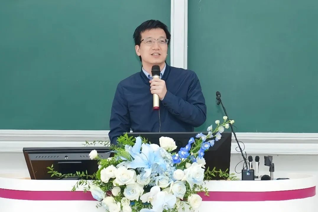 “产业赋能都市圈协同创新发展论坛”成功召开 “产业赋能都市圈协同创新发展论坛”成功召开