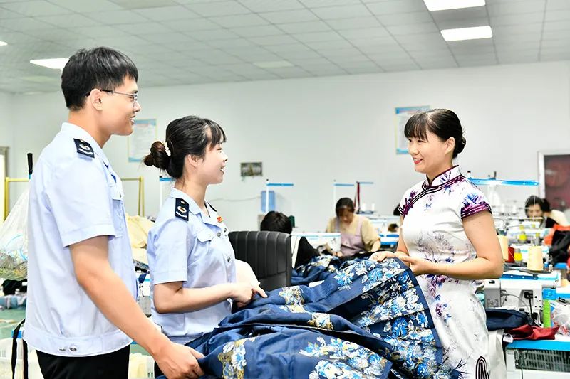 数读中国 | 十组数据见证新时代伟大成就 数读中国 | 十组数据见证新时代伟大成就