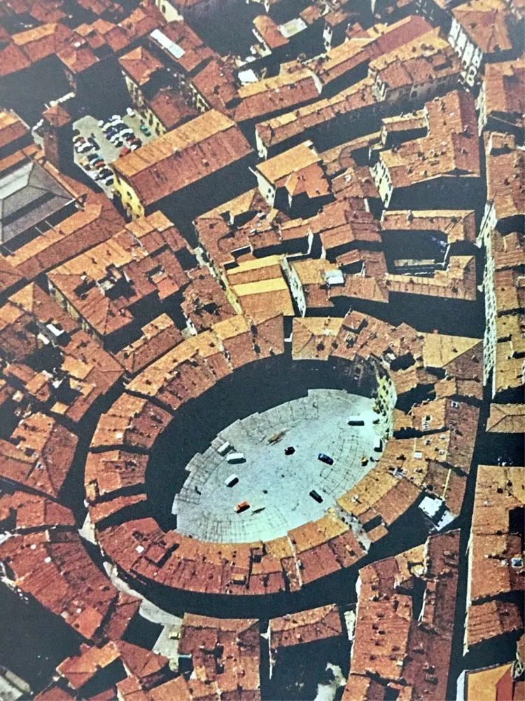 读城 | 何依:童话与歌剧的小城——卢卡(LUCCA) 读城 | 何依:童话与歌剧的小城——卢卡(LUCCA)