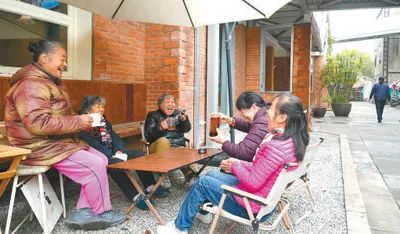 《人民日报》:南京小西湖微改造更新老街区 《人民日报》:南京小西湖微改造更新老街区