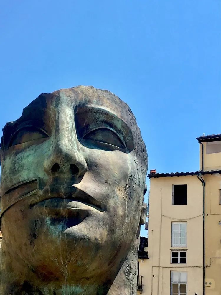 读城 | 何依:童话与歌剧的小城——卢卡(LUCCA) 读城 | 何依:童话与歌剧的小城——卢卡(LUCCA)