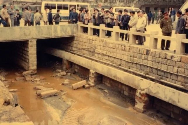 国土空间生态修复典型案例丨从一滩死湖到城市会客厅，筼筜湖生态修复激活城市生态“密码”——厦门筼筜湖生态修复项目