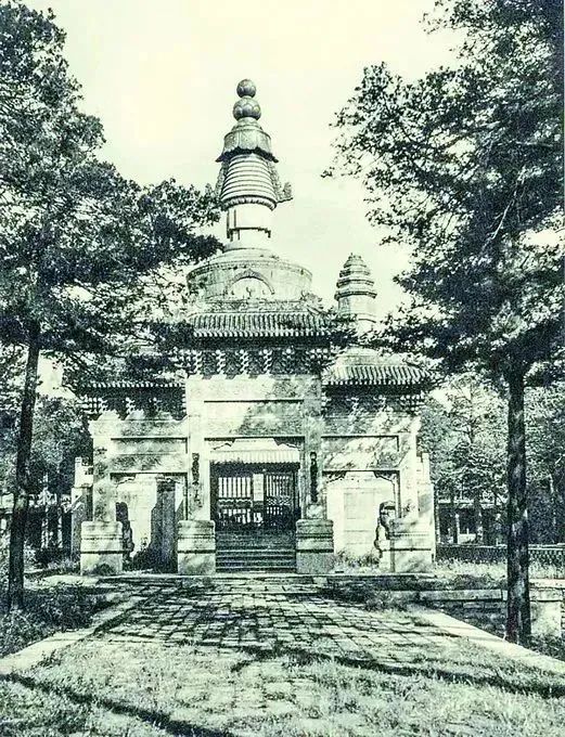 京城名刹西黄寺的前世今生 京城名刹西黄寺的前世今生