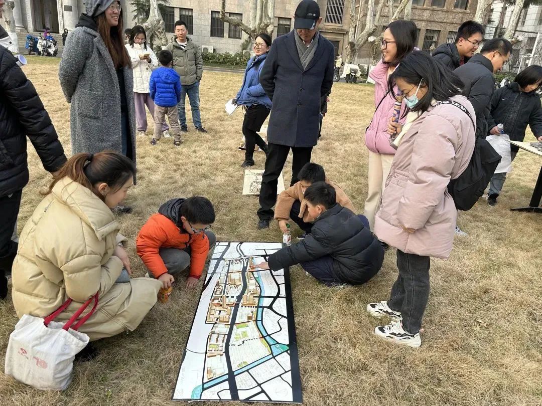 科普活动 | 在大大的东南大学校园里面挖呀挖呀挖,种下知识的种子,开灿烂的花 科普活动 | 在大大的东南大学校园里面挖呀挖呀挖,种下知识的种子,开灿烂的花