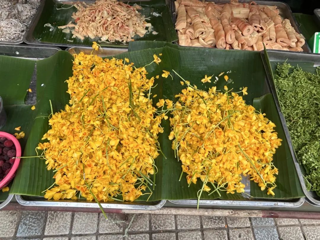 在菜市场的江湖里，找到你的“生态位”