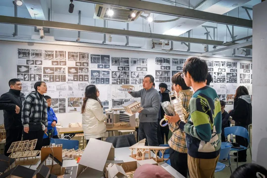 科普活动 | 在大大的东南大学校园里面挖呀挖呀挖,种下知识的种子,开灿烂的花 科普活动 | 在大大的东南大学校园里面挖呀挖呀挖,种下知识的种子,开灿烂的花
