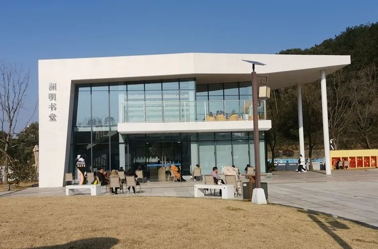 悠然见南山，幸福在柴桑——九江公园社区里的诗意栖居