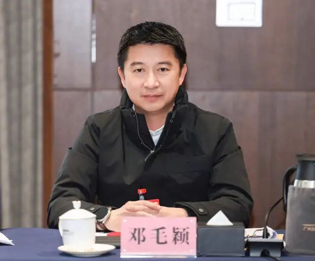 邓毛颖:向远海、向深海、向大洋,科技强海战略提升经略海洋竞争力 邓毛颖:向远海、向深海、向大洋,科技强海战略提升经略海洋竞争力