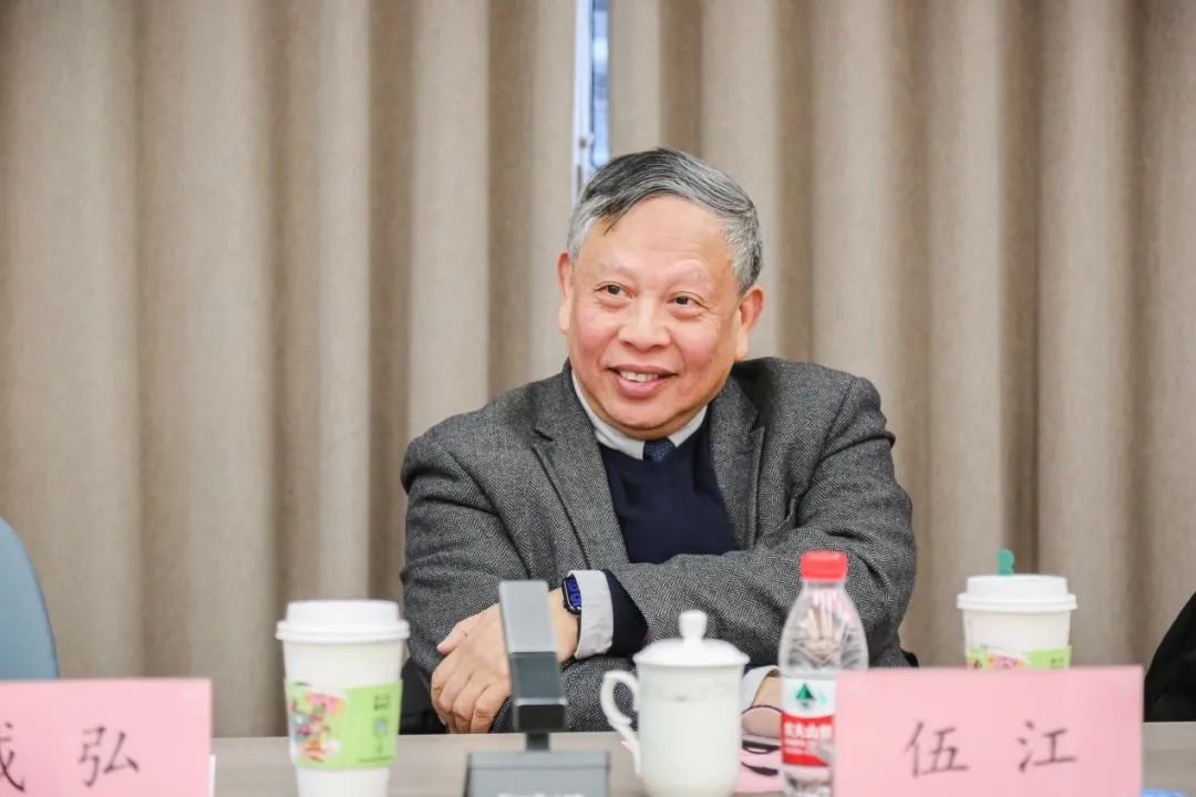 匠心推动社区更新，专家服务社会治理——杨浦区社区规划师年度总结会暨社区规划师沙龙在我院召开