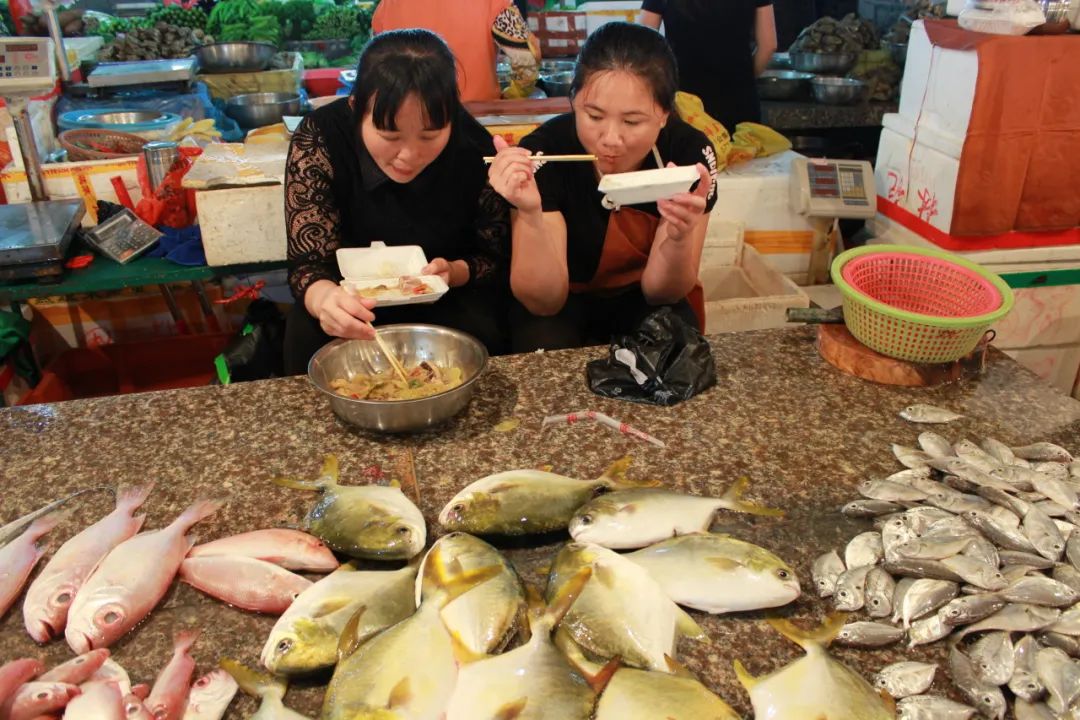 在菜市场的江湖里,找到你的“生态位” 在菜市场的江湖里,找到你的“生态位”