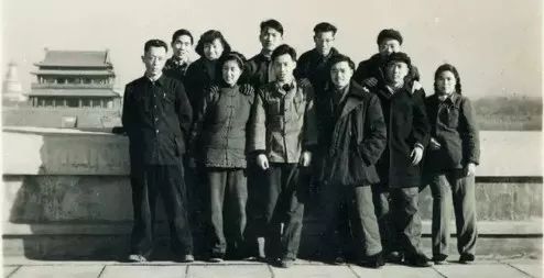 城墙存废根本不在他们争论范围内,分歧的核心是首都行政中心的位置|李浩 一席第1048位讲者 城墙存废根本不在他们争论范围内,分歧的核心是首都行政中心的位置|李浩 一席第1048位讲者