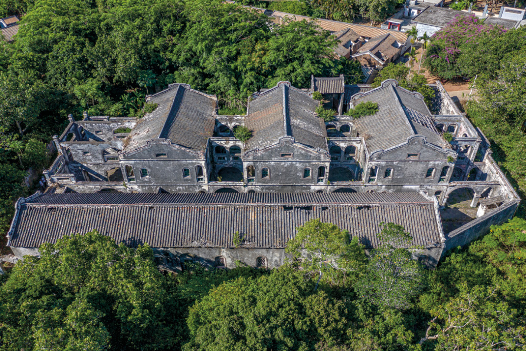 文昌华侨住宅空间的现代化演变研究 文昌华侨住宅空间的现代化演变研究