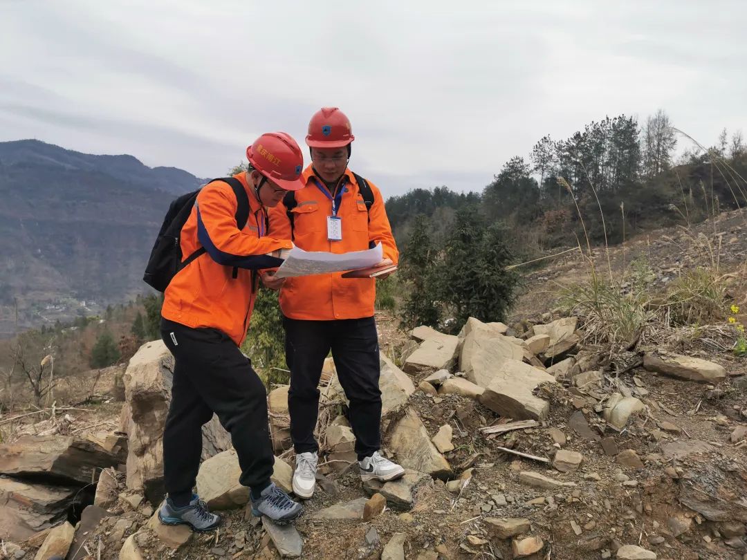 巡山排险，为了万家灯火 | 新春走基层