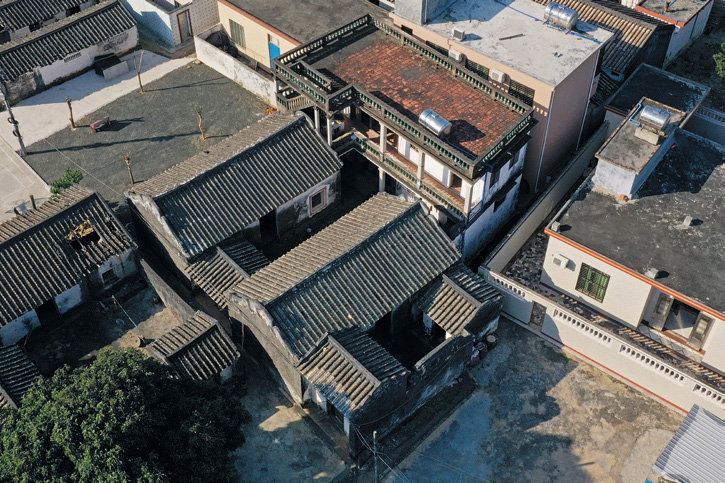 文昌华侨住宅空间的现代化演变研究 文昌华侨住宅空间的现代化演变研究