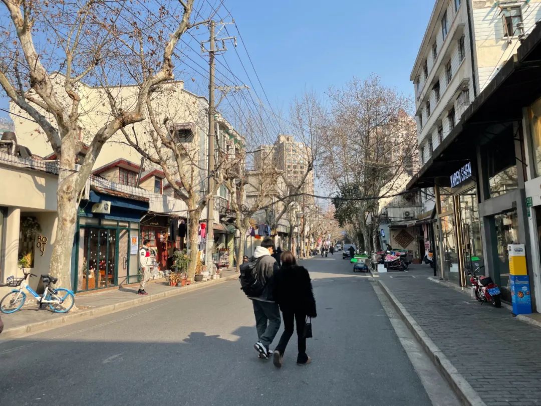 这条小破街，让我看到了真正的上海