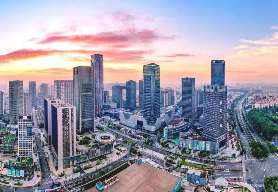 奋进番禺|热辣滚烫,《番禺区产业规划(2022-2035)》点燃新质生产力,助推“智造创新城” 奋进番禺|热辣滚烫,《番禺区产业规划(2022-2035)》点燃新质生产力,助推“智造创新城”