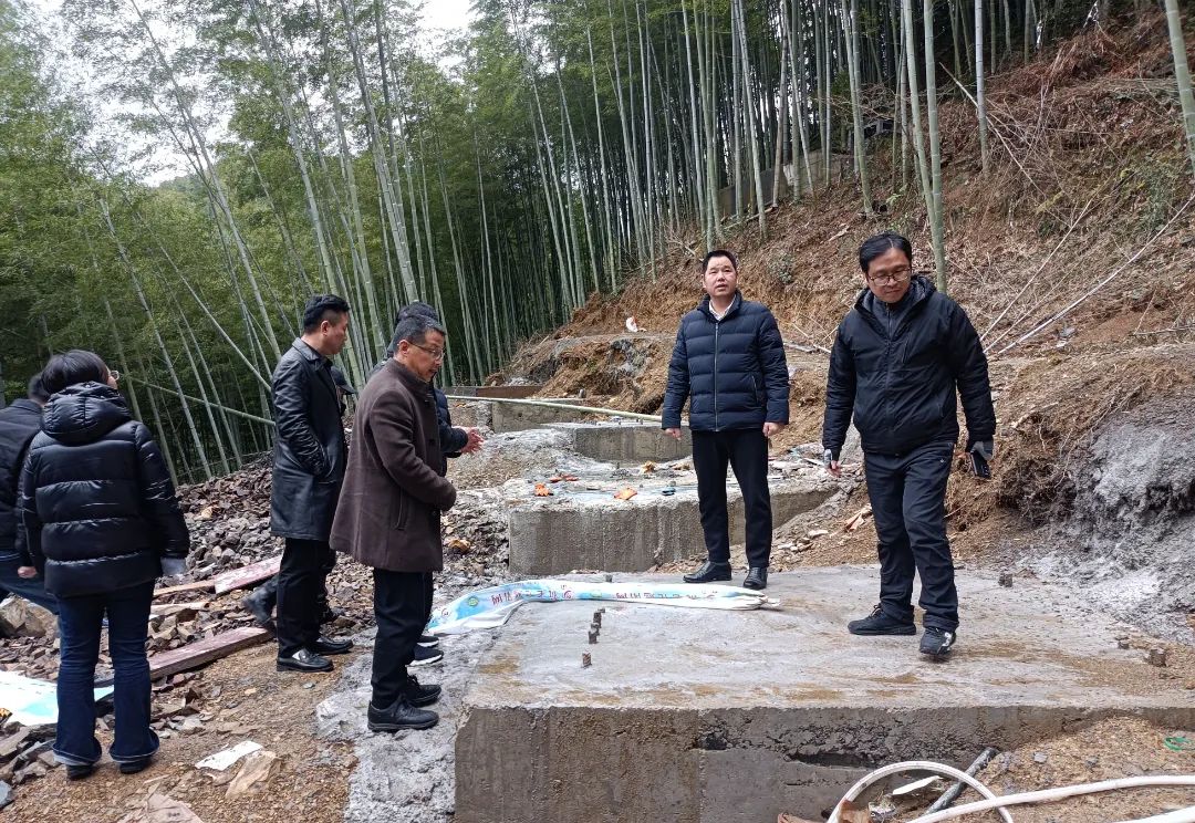 何瑞洪带队赴富阳调研例行督察、地灾防治等工作