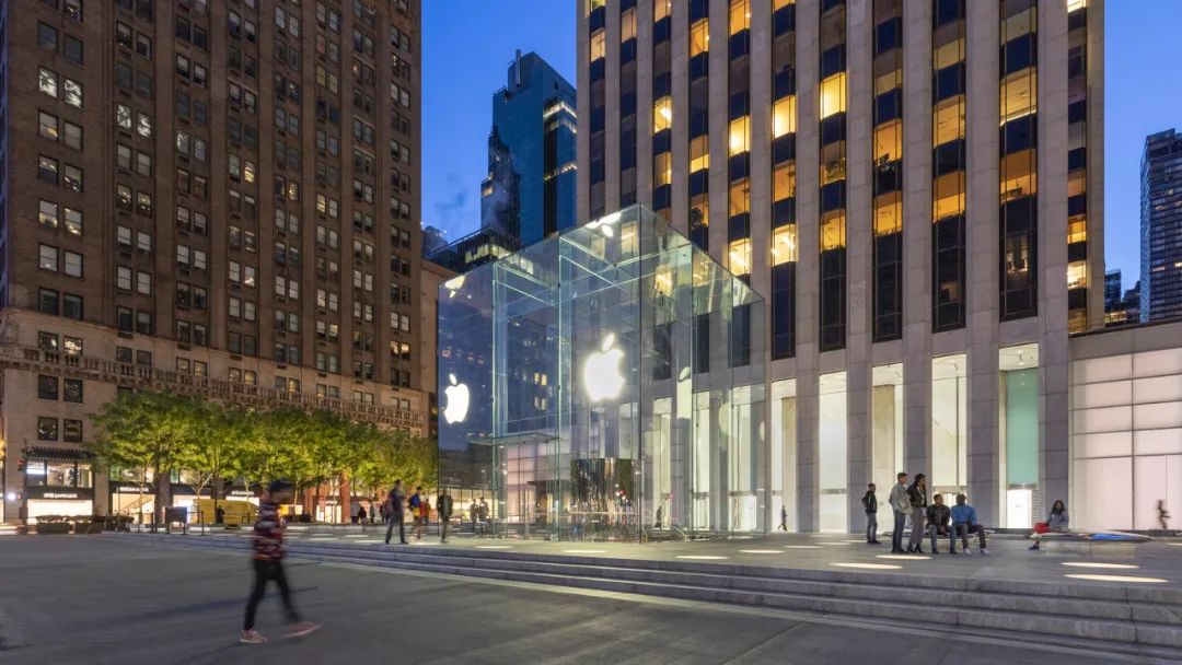 静安寺对面的Apple“全球旗舰店”,为什么等了这么久? 静安寺对面的Apple“全球旗舰店”,为什么等了这么久?