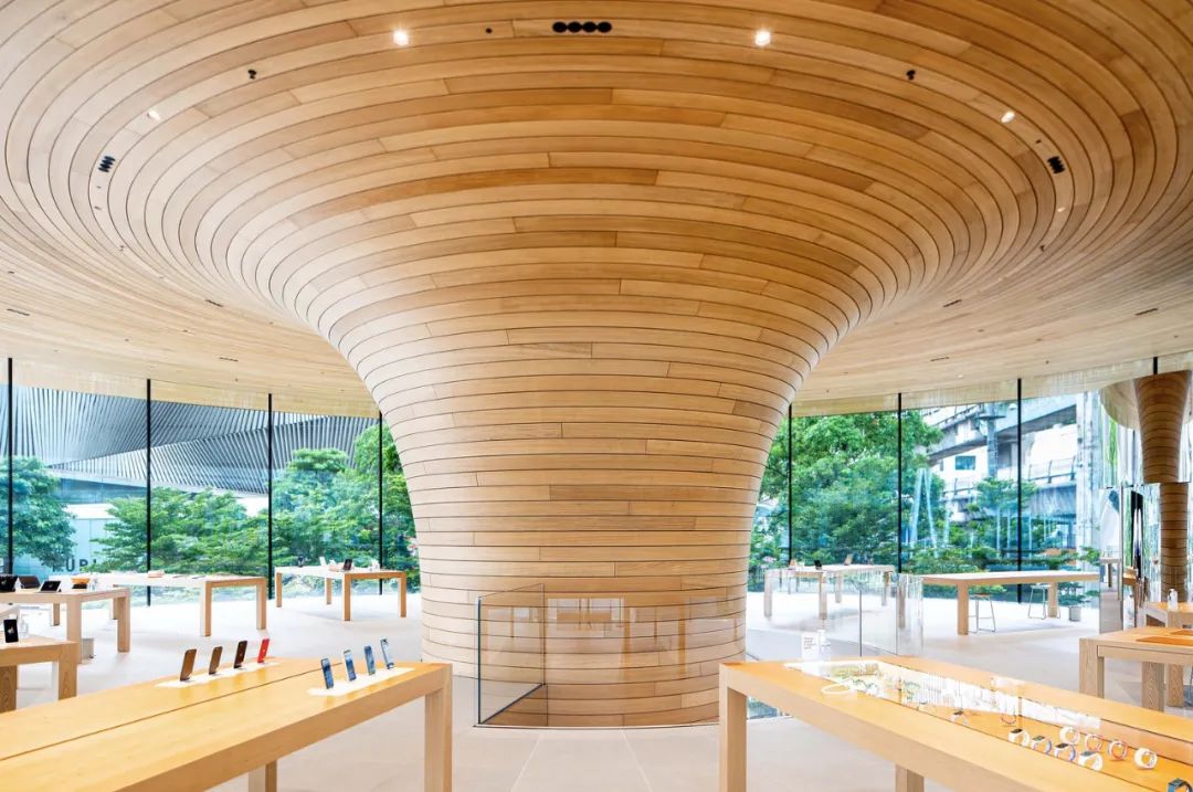 静安寺对面的Apple“全球旗舰店”，为什么等了这么久？