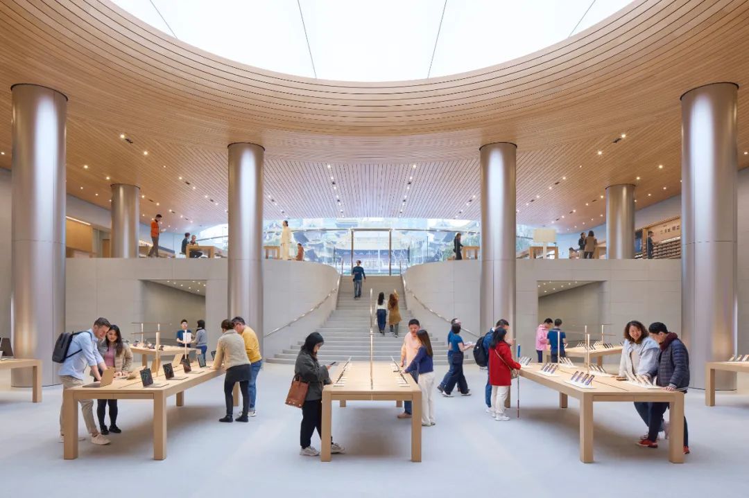 静安寺对面的Apple“全球旗舰店”，为什么等了这么久？