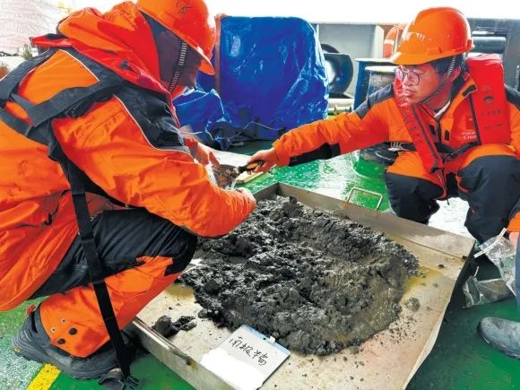 南极纪行 | 读取深海沉积物“地质密码” 南极纪行 | 读取深海沉积物“地质密码”