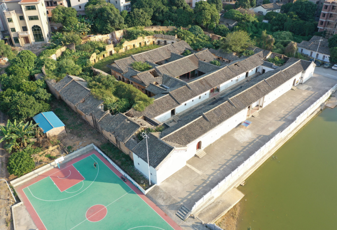 华南东江流域乡村建筑遗产保护:困境与出路 华南东江流域乡村建筑遗产保护:困境与出路