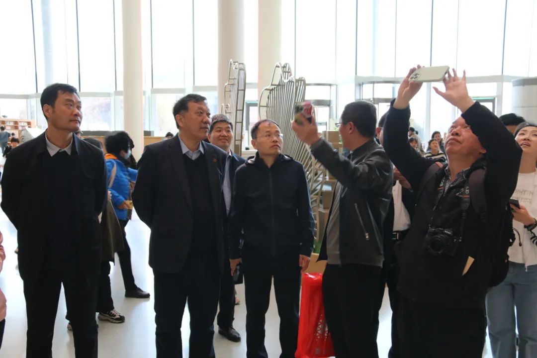 学会动态 | 中国城市规划学会专家赴北京城市副中心调研城市绿心及三大文化建筑 学会动态 | 中国城市规划学会专家赴北京城市副中心调研城市绿心及三大文化建筑