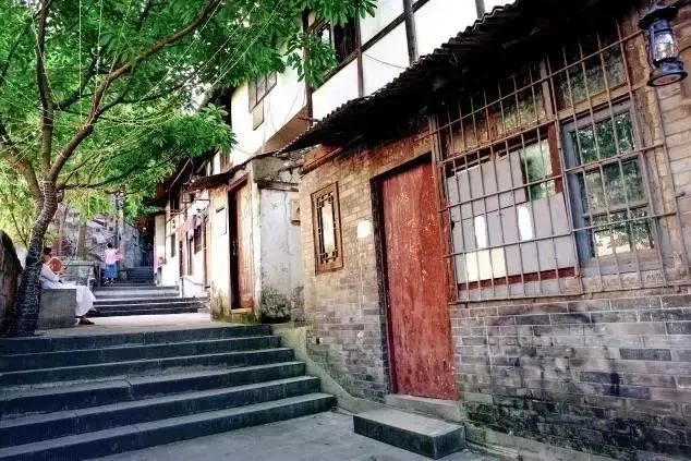 读城 | “天上街市”,人间烟火:重庆山城巷更新实践 读城 | “天上街市”,人间烟火:重庆山城巷更新实践