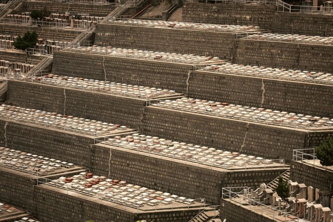 向死而生，未来的墓园会变成怎样？