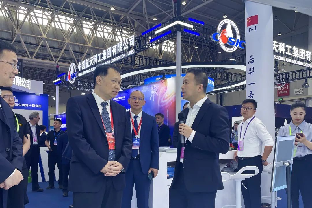 航天宏图亮相2024中国航天大会，获颁商业航天“最具商业价值企业奖”“最具品牌影响力企业奖”
