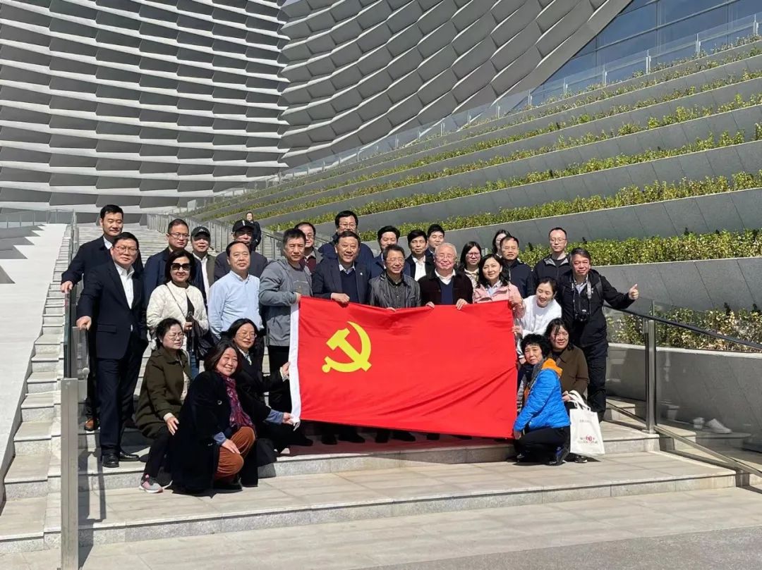 学会动态 | 中国城市规划学会专家赴北京城市副中心调研城市绿心及三大文化建筑 学会动态 | 中国城市规划学会专家赴北京城市副中心调研城市绿心及三大文化建筑