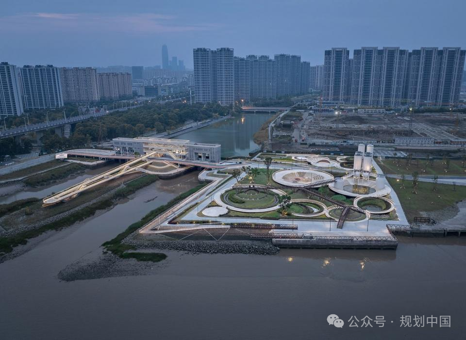 “场域基础设施”的理念与行动 “场域基础设施”的理念与行动