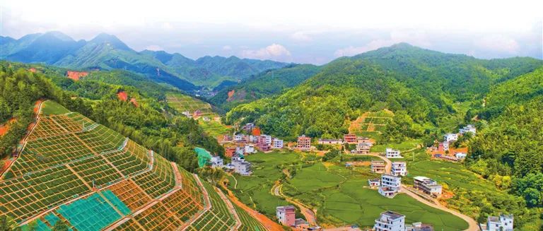 汛期雨纷纷!岩土专业夯实地灾预警“硬支撑”,实现全省村级地灾风险精准管控 汛期雨纷纷!岩土专业夯实地灾预警“硬支撑”,实现全省村级地灾风险精准管控