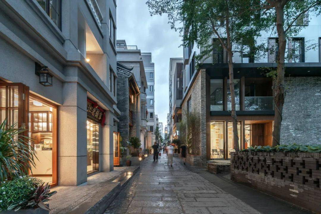 建筑展览?还是资本买卖? 建筑展览?还是资本买卖?