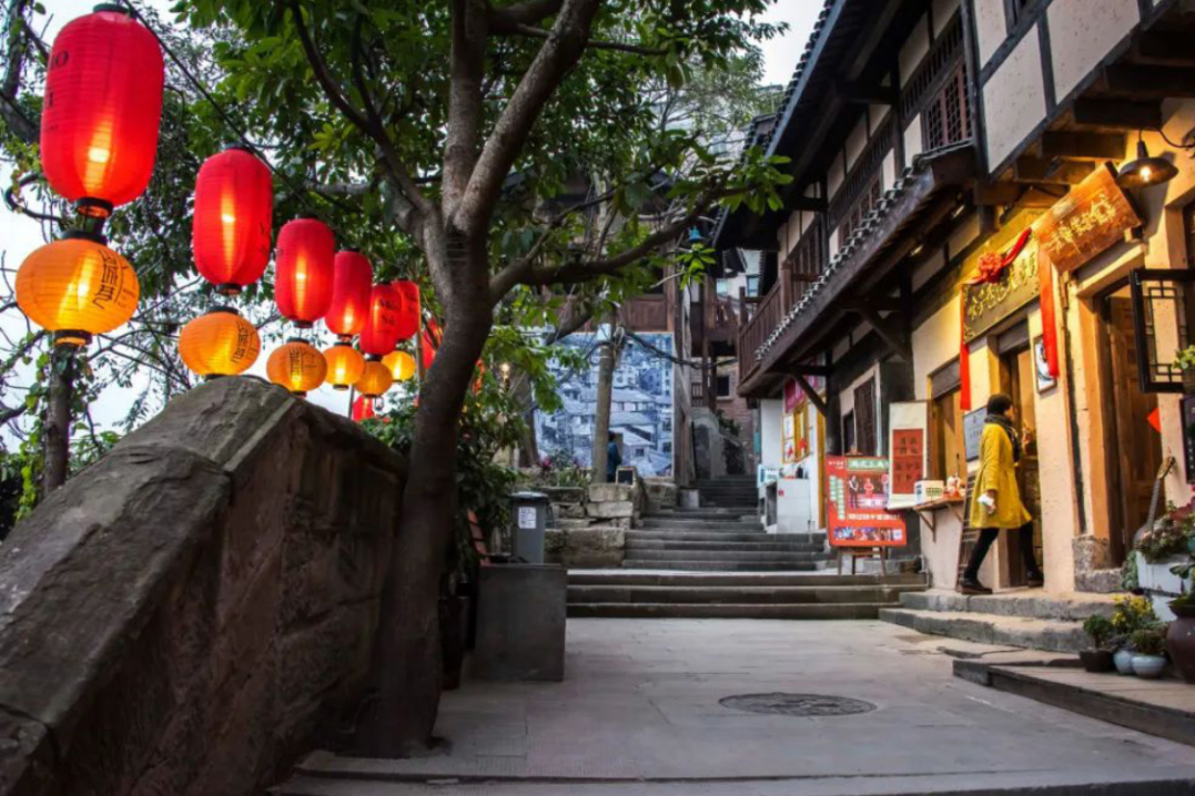 读城 | “天上街市”,人间烟火:重庆山城巷更新实践 读城 | “天上街市”,人间烟火:重庆山城巷更新实践