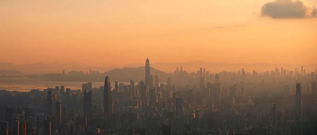 面向运营的超大城市轨道公交融合发展——深圳探索与实践 面向运营的超大城市轨道公交融合发展——深圳探索与实践