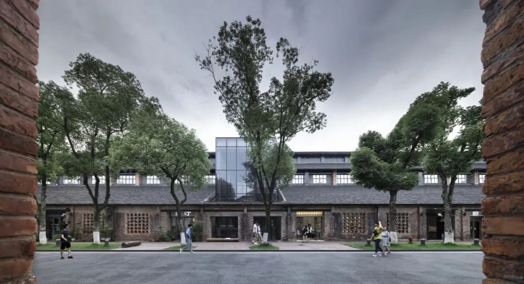 对话清华张杰教授 | 景德镇:工业遗产引领下的城市更新 对话清华张杰教授 | 景德镇:工业遗产引领下的城市更新