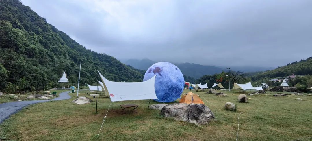 乡村里的中国旅游红火,各地区的特色魅力几何? 乡村里的中国旅游红火,各地区的特色魅力几何?